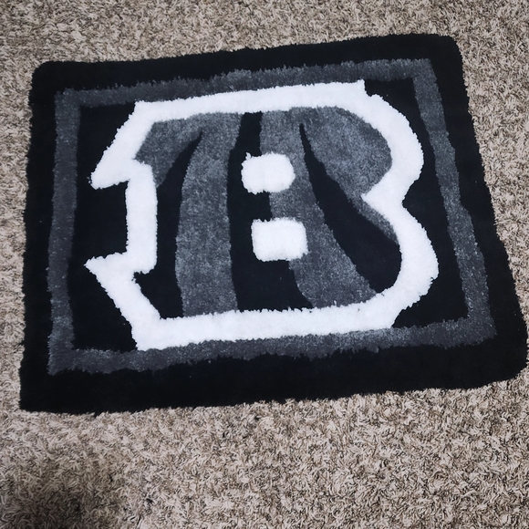 BENGALS Tufted Rug with Bold Letter Design